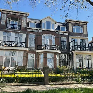2* Appart hôtel Plato By Hofstad Studio's