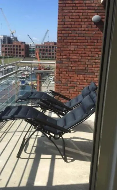 Appartement Hellingweg Met Balkon Haag Lägenhet