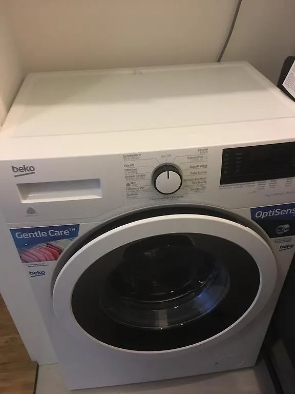 Appartement Hellingweg Met Balkon Haag Nederländerna