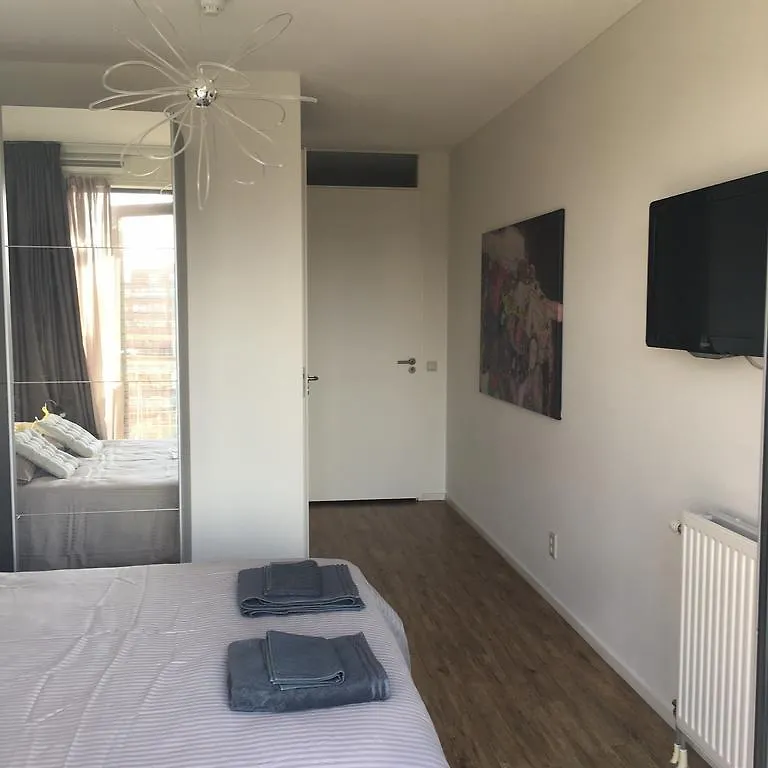 Appartement Hellingweg Met Balkon Haag